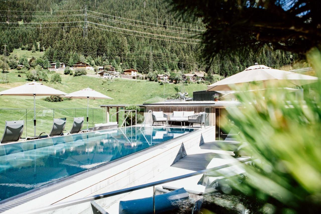 Hotel Arlmont 4 Stern Superior Sankt Anton am Arlberg Exterior photo